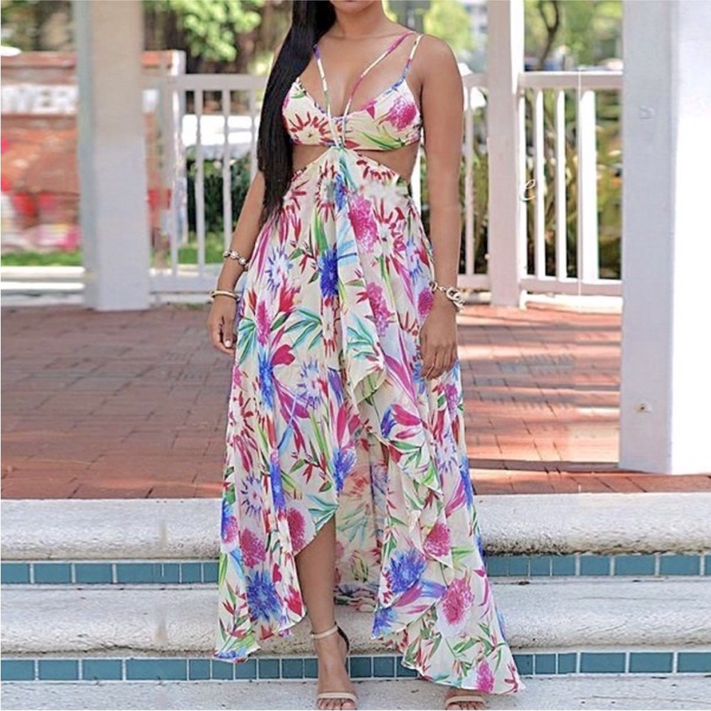 LUXXEL Cutout Floral Maxi Dress NWT